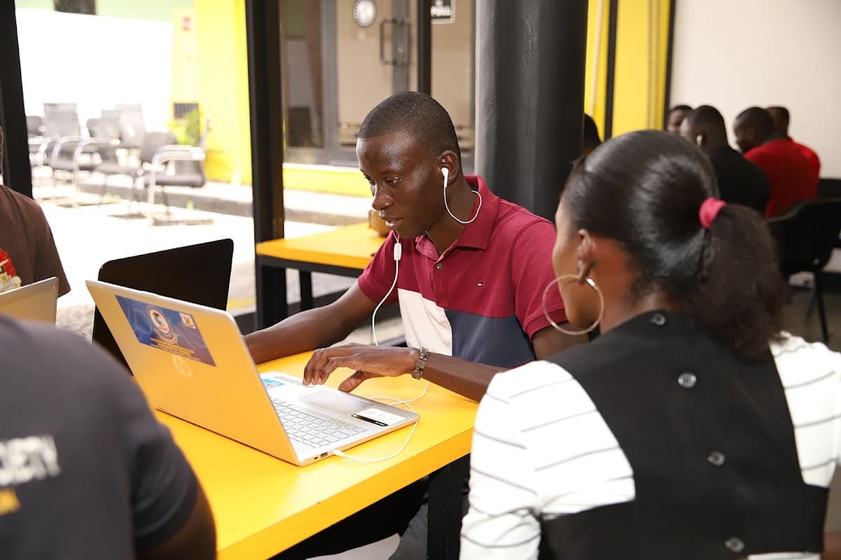 Blossom Academy — photo 1